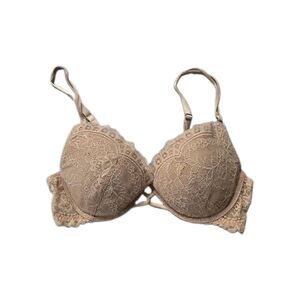 Victoria’s Secret Very Sexy Nude Lace Push Up Bra Rhinestone Hardware 36B GUC